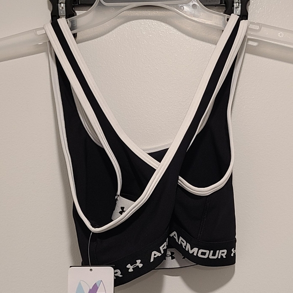 Under Armour Crossback Sports Bra Black & White YLG NEW WITH TAGS - Picture 2 of 3